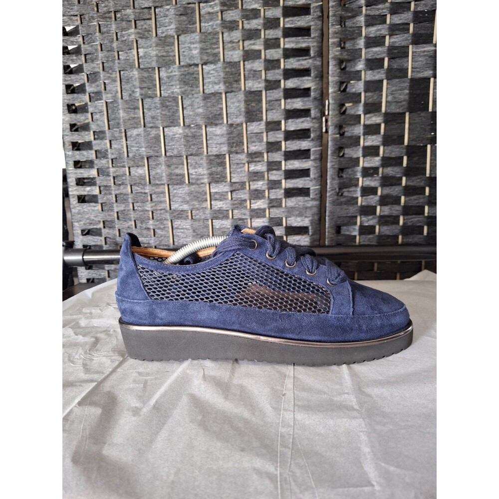 L'Amour Des Pieds LDP Zafira Blue Suede Mesh Lace Up Comfort Sneakers Size 7.5